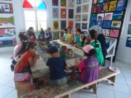 أصيلة تدعم المواهب الصاعدة في الفن التشكيلي