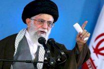 خامنئي يدعو لاحتجاجات في موسم الحج