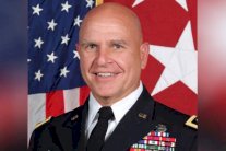 مستشار الأمن القومي في أميركا… مؤيد لإيران أم إسرائيل