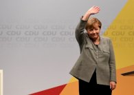 ميركل تخاطب الشباب عبر يوتيوب في حملتها الانتخابية