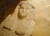 اكتشاف ثلاث مقابر تعود للعصر البطلمي في مصر