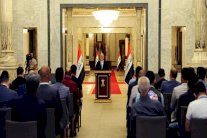 العبادي يعد بنصر كبير بتلعفر وبتحرير كل شبر عراقي