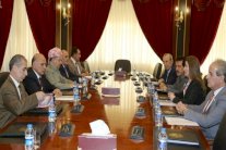 وفد كردي في بغداد لمباحثات حاسمة حول استفتاء الانفصال