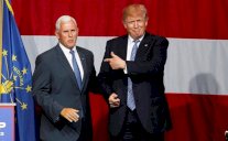 مايك بنس يقوم بجولة في اميركا اللاتينية