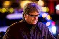 ستيف بانون... مستشار مؤثر في البيت الأبيض