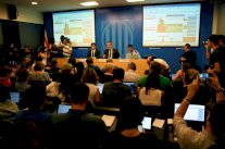 المشتبه به في اعتداء برشلونة خطير وقد يكون مسلحًا