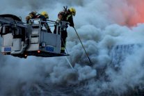 حريق ضخم في بريطانيا ولا إصابات