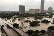 ترمب يزور تكساس الثلاثاء لمعاينة أضرار الإعصار