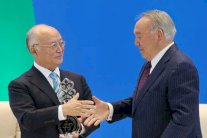 كازاخستان تفتتح مصرفًا للوقود النووي