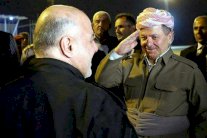 العبادي يدعو القادة الاكراد إلى بغداد للحوار ويحذرهم من الفتنة