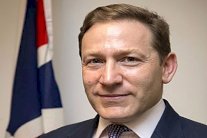 بريطانيا ... موقف داعم لعملية السلام