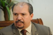 الجزائر تمنع الإفراط في رفع صوت الآذان