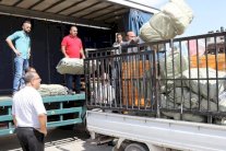 بريطانيا تساعد الفلسطينيين في 