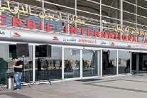 بدء حظر الطيران بكردستان ومبادرة لحوار العبادي وبارزاني