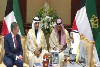 أول لقاء بين وزيري الدفاع الكويتي والبريطاني الجديدين