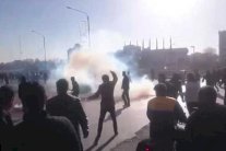 مقتل 4 متظاهرين بالرصاص مساء الأحد في إيران