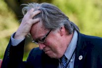 بانون يعوّل على 