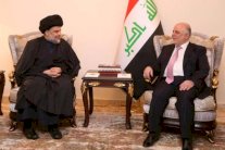 الصدر يهاجم العبادي لتحالفه مع الحشد: بغيض وطائفي مقيت!