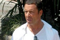 ماذا وراء اعتقال رجل الأعمال الكسندر الجوهري؟