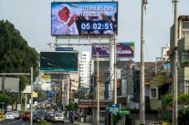 البابا فرنسيس يحمل نفسا ثوريا من أميركا اللاتينية