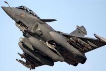 قطر تعترض وتهدد طائرة إماراتية... الأعلى تداولًا على تويتر