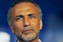 اعتقال طارق رمضان في باريس