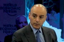 الجبير من دافوس: محمد بن سلمان يريد تحويل السعودية لدولة قوية