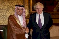 الجبير وجونسون يناقشان رؤية 2030 والأوضاع السياسية