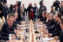 روسيا: مؤتمر سوتشي في موعده