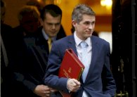 ويليامسون يتهم روسيا بالتجسس على البنى الاستراتيجية البريطانية