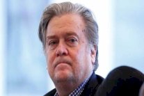 ستيف بانون قد يعتقل لرفضه الاستجواب