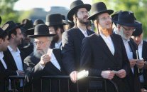 الأمن الإسرائيلي يعلن قتل فلسطيني أردى حاخامًا من مستوطني الضفة