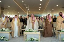 الملك سلمان يرعى اختتام مهرجان الإبل