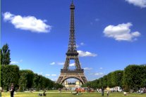 قانون الهجرة الفرنسي الجديد... لا إنساني؟