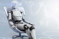 وزير تركي يطالب بإيقاف روبوت عن الكلام لمقاطعته