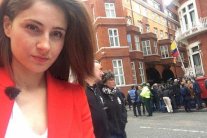 محكمة لندنية تكبح جماح عاشق يطارد صحفية روسية