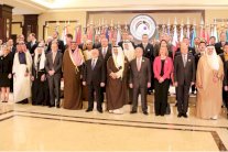 علاوي: مُنح الاعمار ديون تُنهك العراق وتُرهن مستقبله