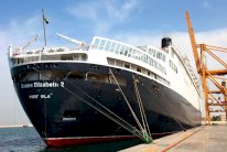 دبي تحيي مشروع تحويل السفينة كوين إليزابيث-2 إلى فندق عائم