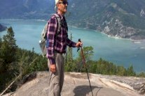 إيران تتهم ناشطًا بيئيًا توفي بسجونها بالتجسس