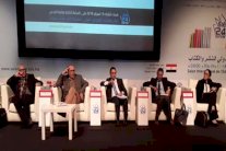 ندوة في معرض الكتاب بالدار البيضاء تكشف عن واقع المسنين بالمغرب