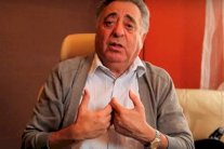 محمد زيان: انا رومانسي والشعب المغربي عاطفي حتى اخمص قدميه