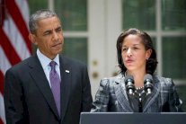 هل أمر أوباما بحجب معلومات عن ترمب؟