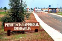 سجناء يحتجزون حرّاسهم في البرازيل!