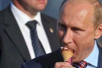 بوتين يكتسح منافسيه