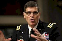 واشنطن تتعاون مع السعودية لضمان الملاحة في باب المندب