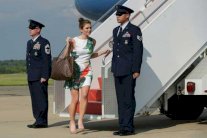 مستشارة لترمب تتهرب من أسئلة الكونغرس