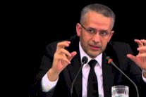 المغرب: حكماء «العدالة والتنمية» يرفضون طعن الشوباني في برلمان الحزب