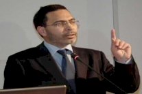 الخلفي: خصوم المغرب يحاولون التشويش لإخفاء نكساتهم