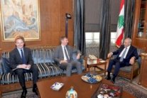 بريطانيا تؤكد دور النساء اللبنانيات في الانتخابات