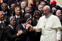 مطالبة الفاتيكان بانهاء التمييز ضد المرأة